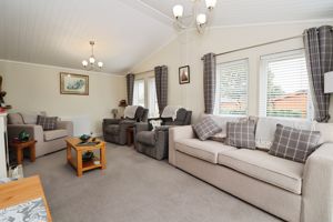 HOMESTEAD LAKE- click for photo gallery